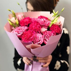 Romantic Bloom Trio: An enchanting arrangement showcasing roses, dianthus, and lisianthus, creating a romantic and elegant floral display.